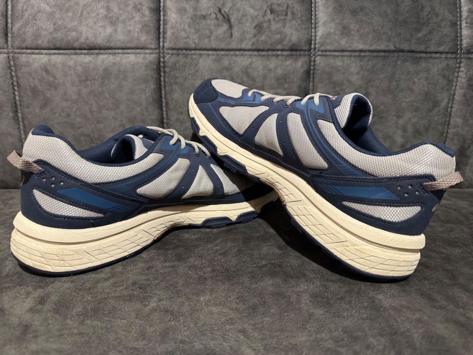 Asics Gel-Venture 6.