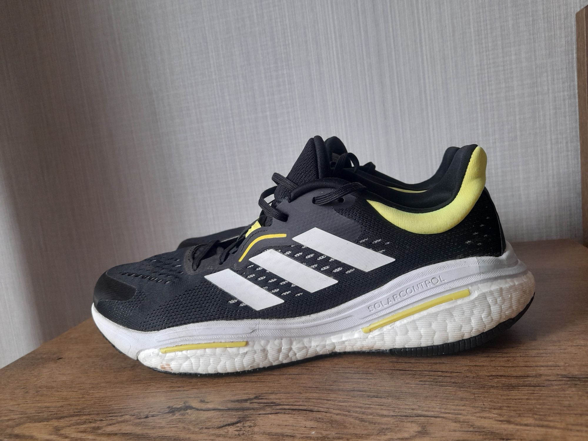 Adidas Solar маратонки 44.5 номер.