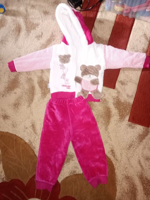Costum gros , mărimea 86