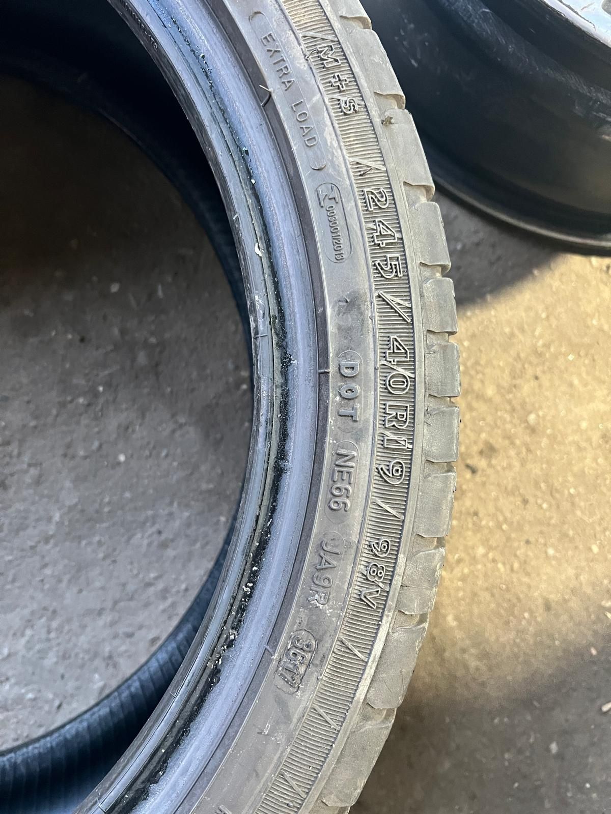 Cauciucuri mașinuța Goodyear 245 40 19 runflat allseason