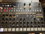 Arturia DrumBrute Creation Edition - Analogic Drum Machine Synthesiser