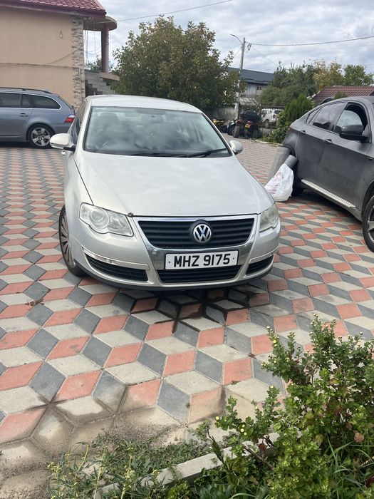 Am de vanzare vw pasat