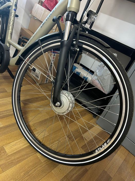 Bicicleta Devron 28200 cu asistenta electrica