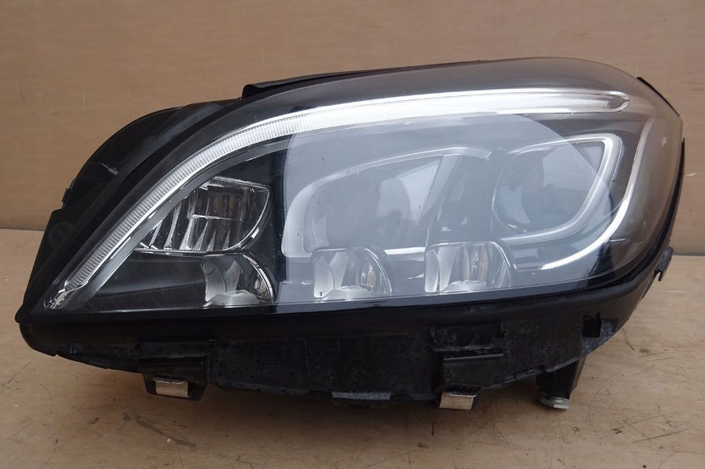 Mercedes Cls W218 far multibeam led stanga dreapta faruri full led ils