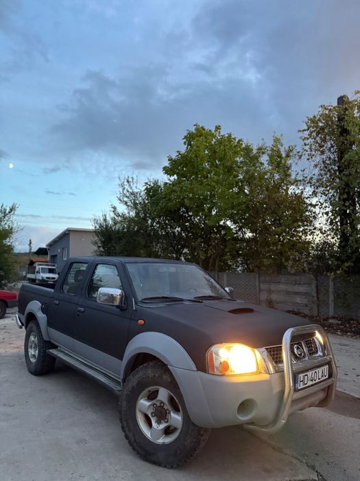 Nissan Navara D22
