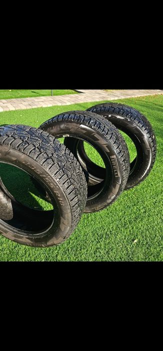 Зимние шины 235 55 R18