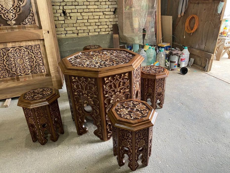 Скамека заказга ясайман ёнгок Листвинитцдан сасна матерялладан ясалади