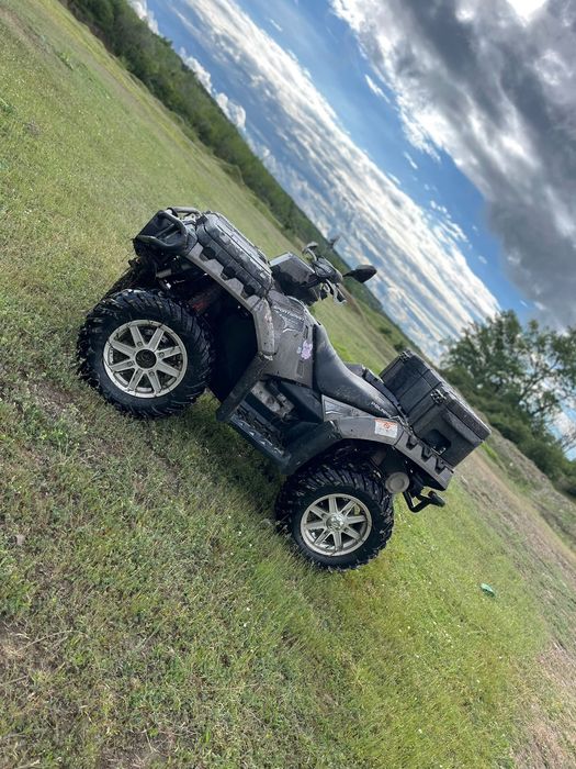 Atv u Polaris spotrsman forest 850