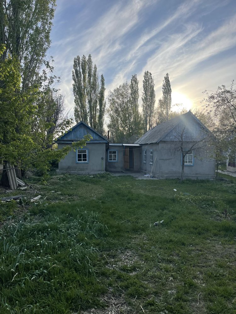 Үй 4 бөлмелі вариант бар