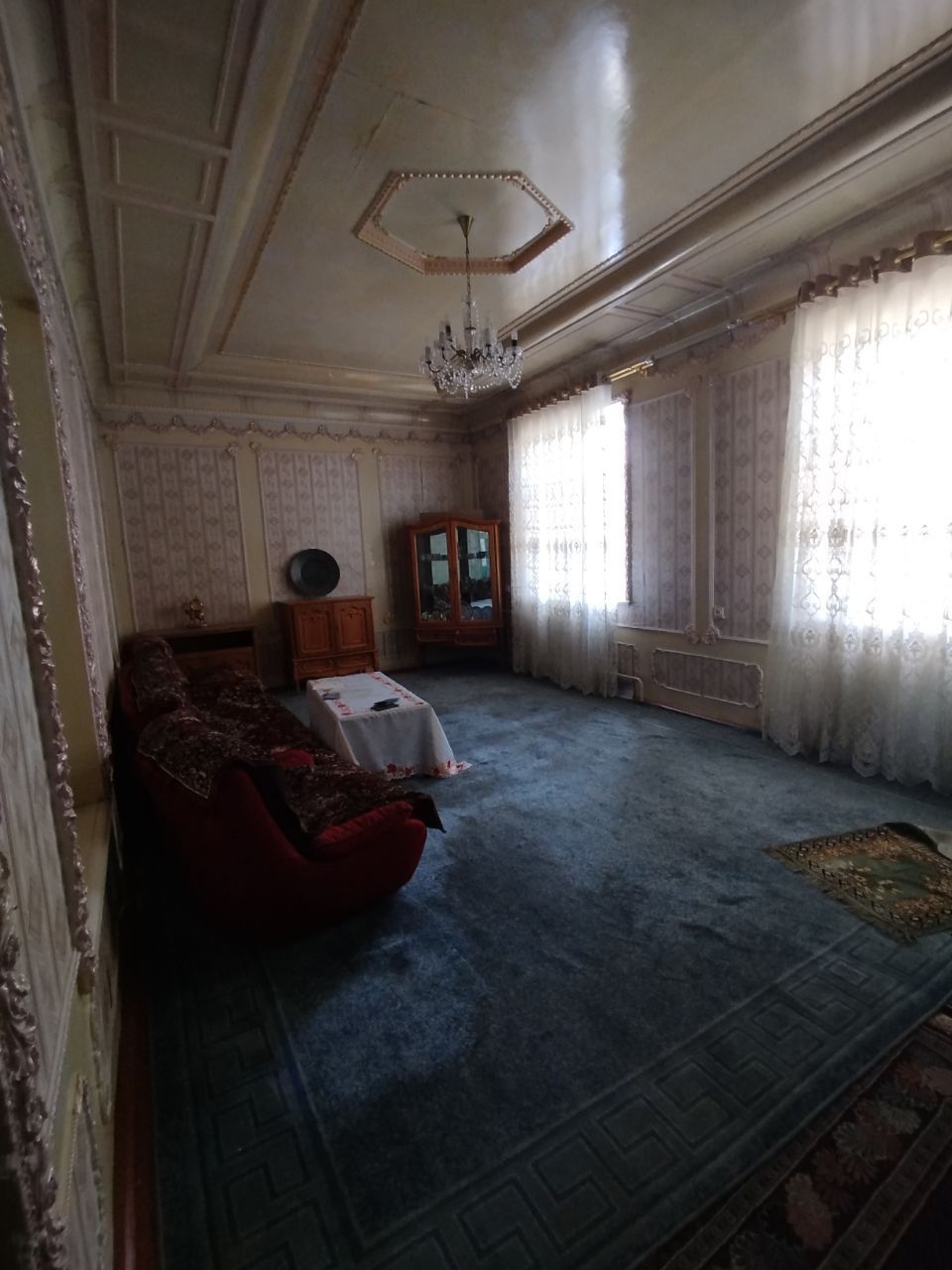 Продается Урикзор махалля 6 сотих фасад 20/30 8 та хона