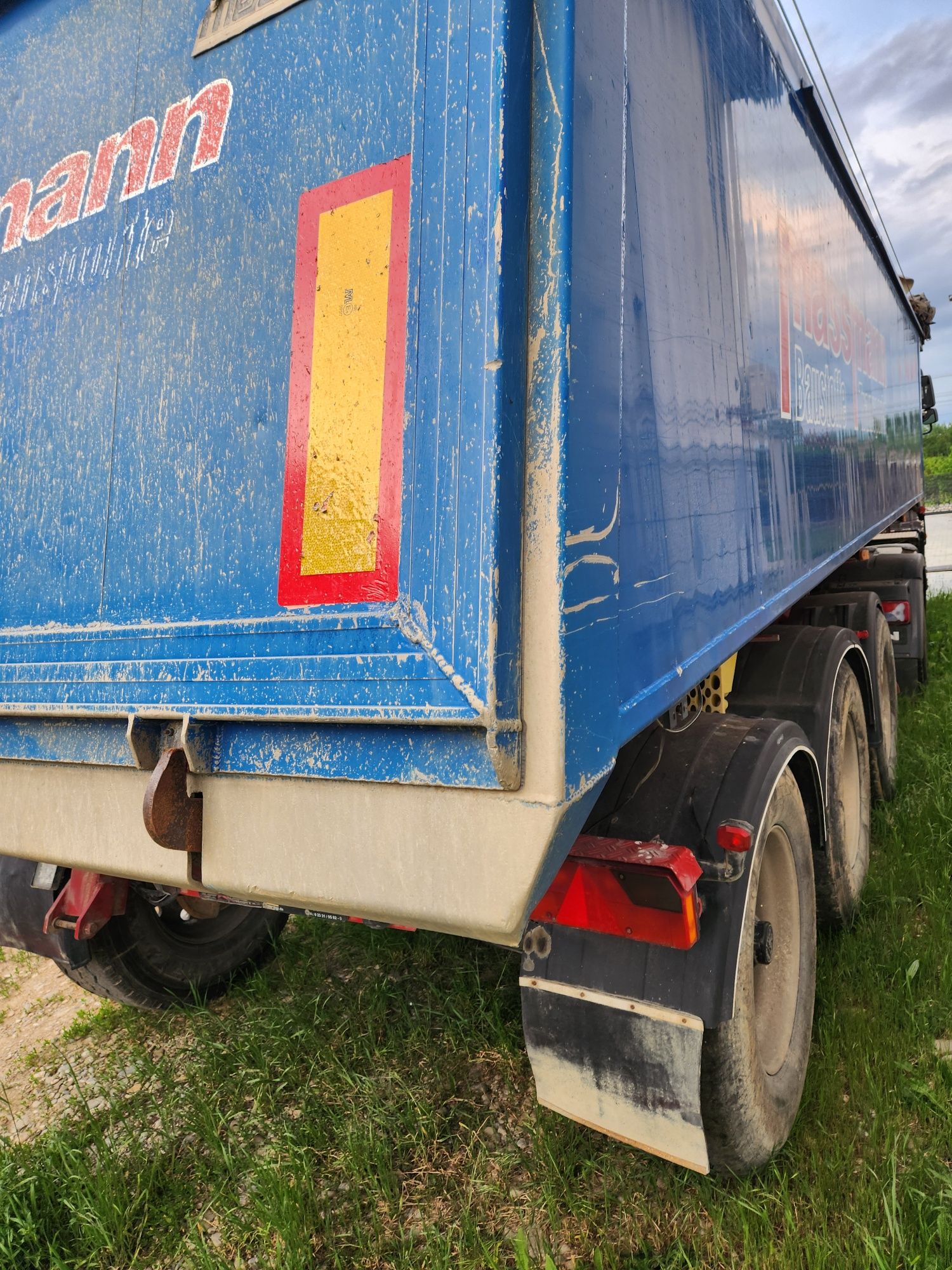 Vand semiremorca mailering 2011 tara 5000 33m3