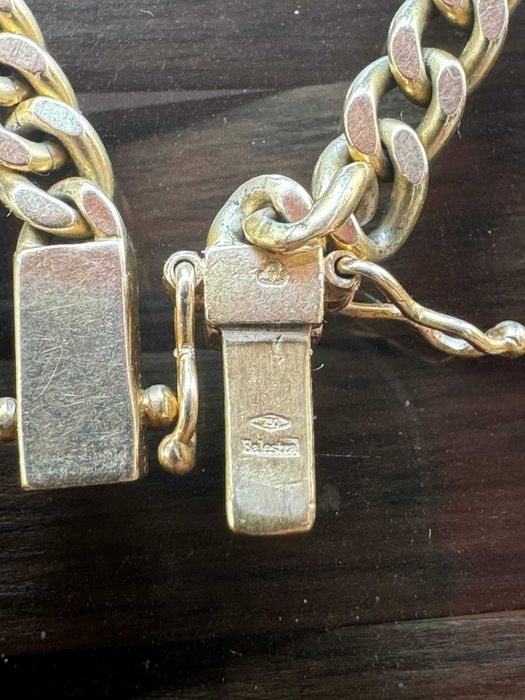 Продам золотую цепочку 42грамм
