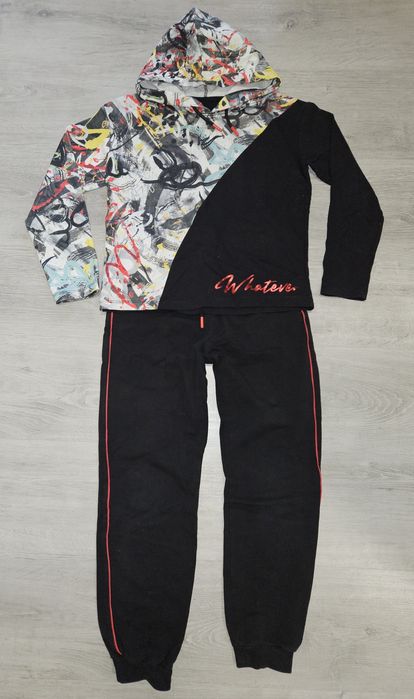 Спортен комплект анцуг до 134см