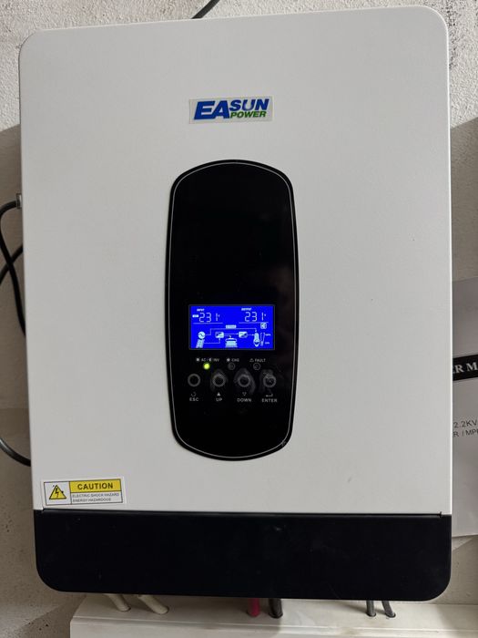 Invertor off grid EASUN