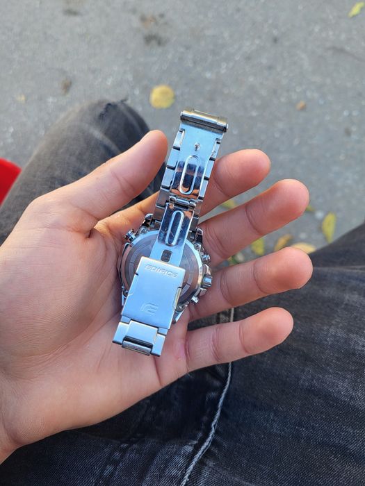 vând ceas bărbătesc