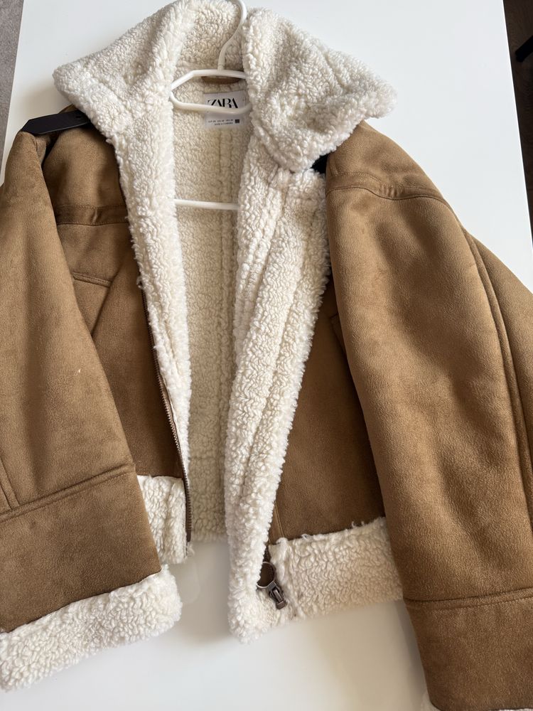 Каракулено яке ZARA