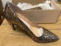 Se vand pantofi de dama Guban