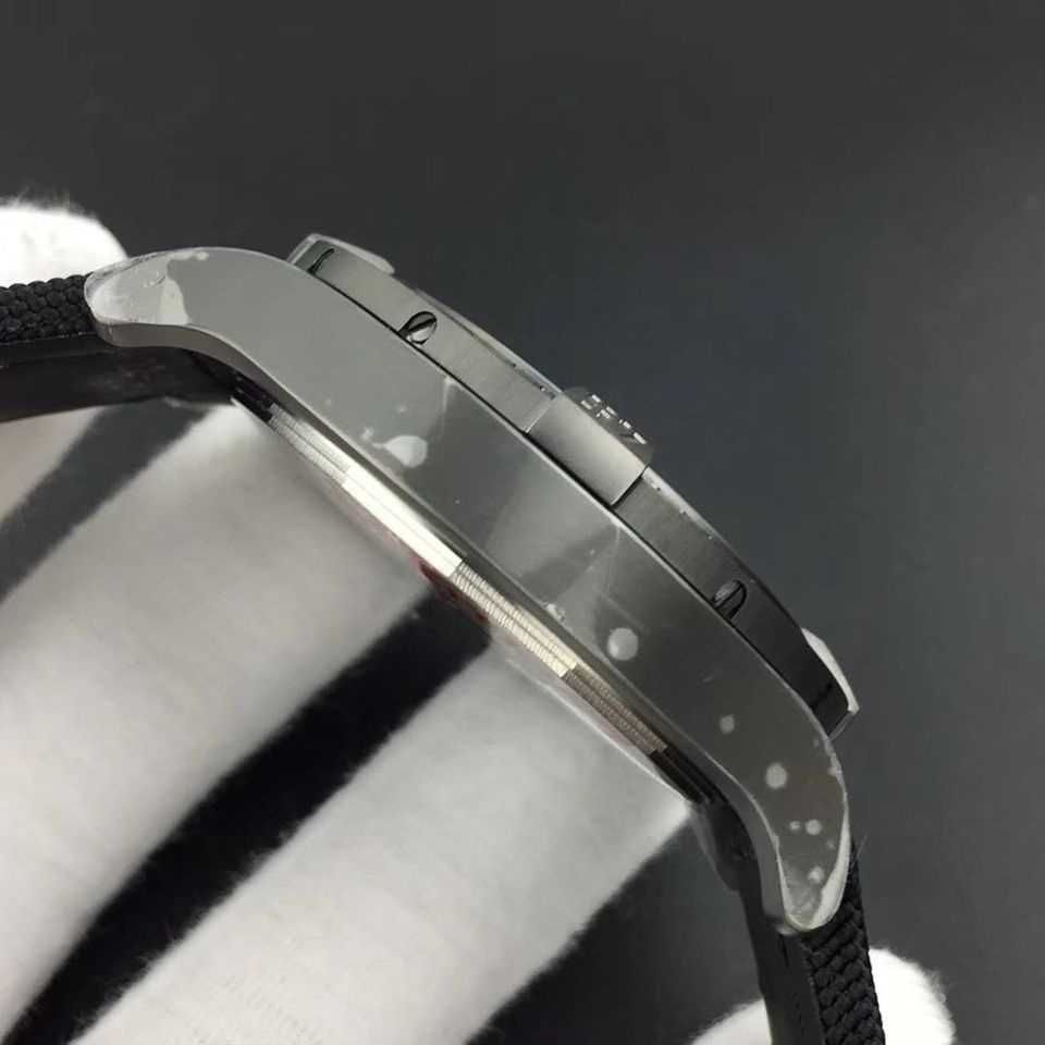 Breitling  ETA (ref .65913)