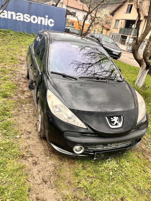 Peugeot 207 1.6HDI 110 на части