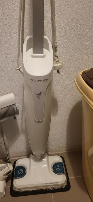 Mop electric cu aburi Rowenta