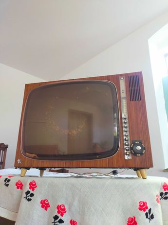 Televizor retro vechi