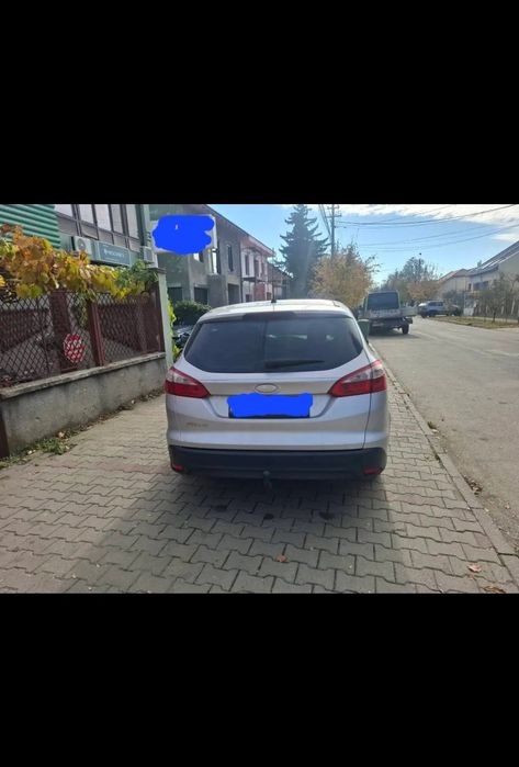 Vând Ford Focus 2014 .1.6 TDCi