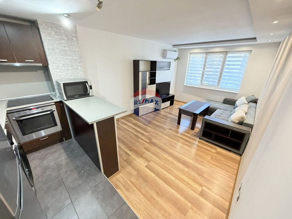 Дава се под наем Тристаен апартамент в Варна, Аспарухово - 60 кв.м за 500 € - Снимка #1