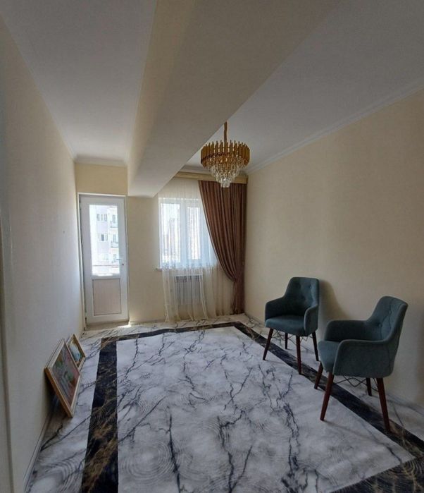 Yakkasaroy Oybek metro