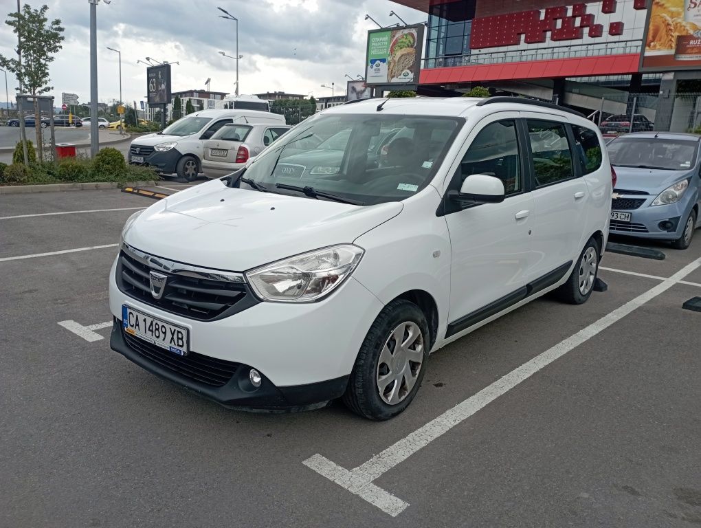 Дачия Лоджи 1.5 DCI 90к.с 2013г