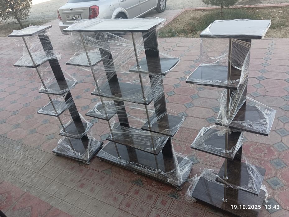 Полка для цветов