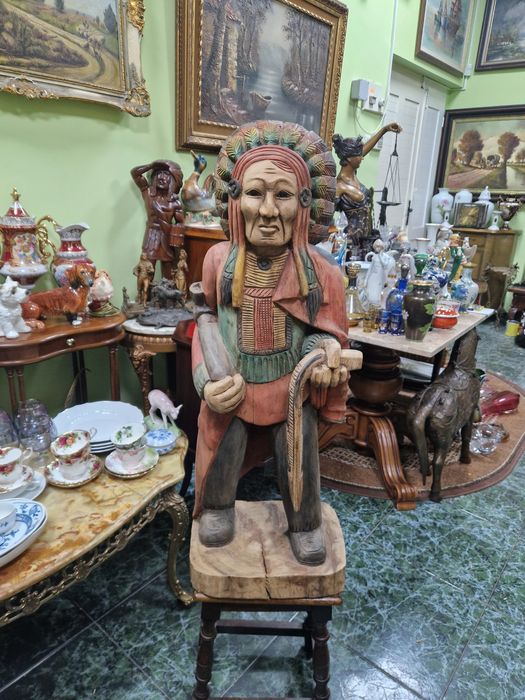 Страхотна голяма антикварна дървена фигура статуетка