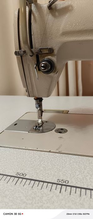 Продаю промышленную швейную машину FEIAO FA 8500.