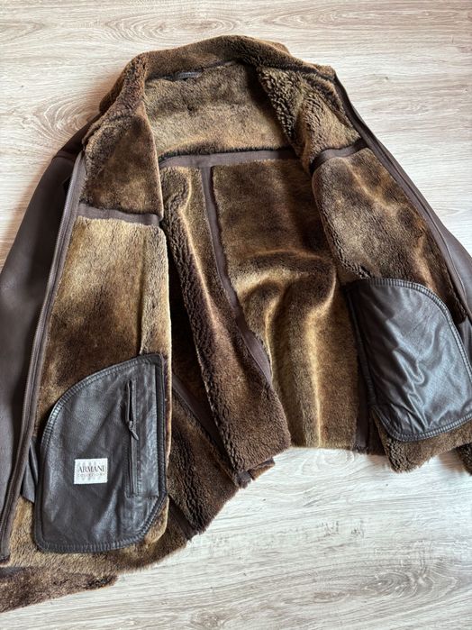 Cojoc Armani , 56  bărbătesc 300 eur