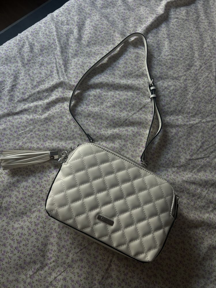 Дамска чанта Aldo естествена кожа