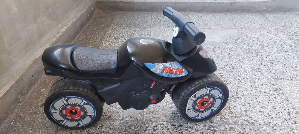 Детски играчки запазени