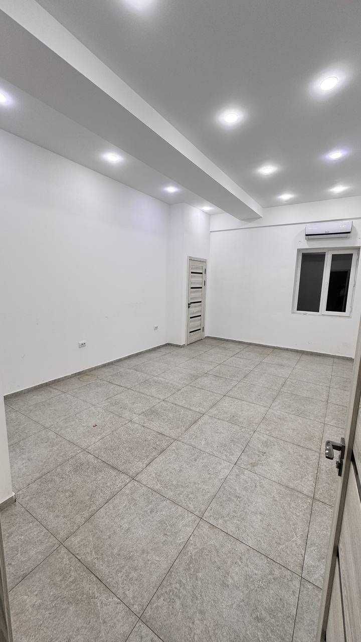 ул.Фаргона Йули УзБУМ 3-этаж 133 м²+10 м² балкон ремонт лифт 2-линия