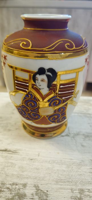 Vand ou asiatic vintage,vaza  japoneza,figurine feng shui, 2 scorpioni