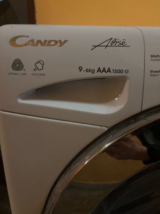 Пералня със сушилня