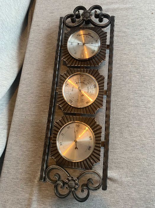 Барометър термометър влагомер