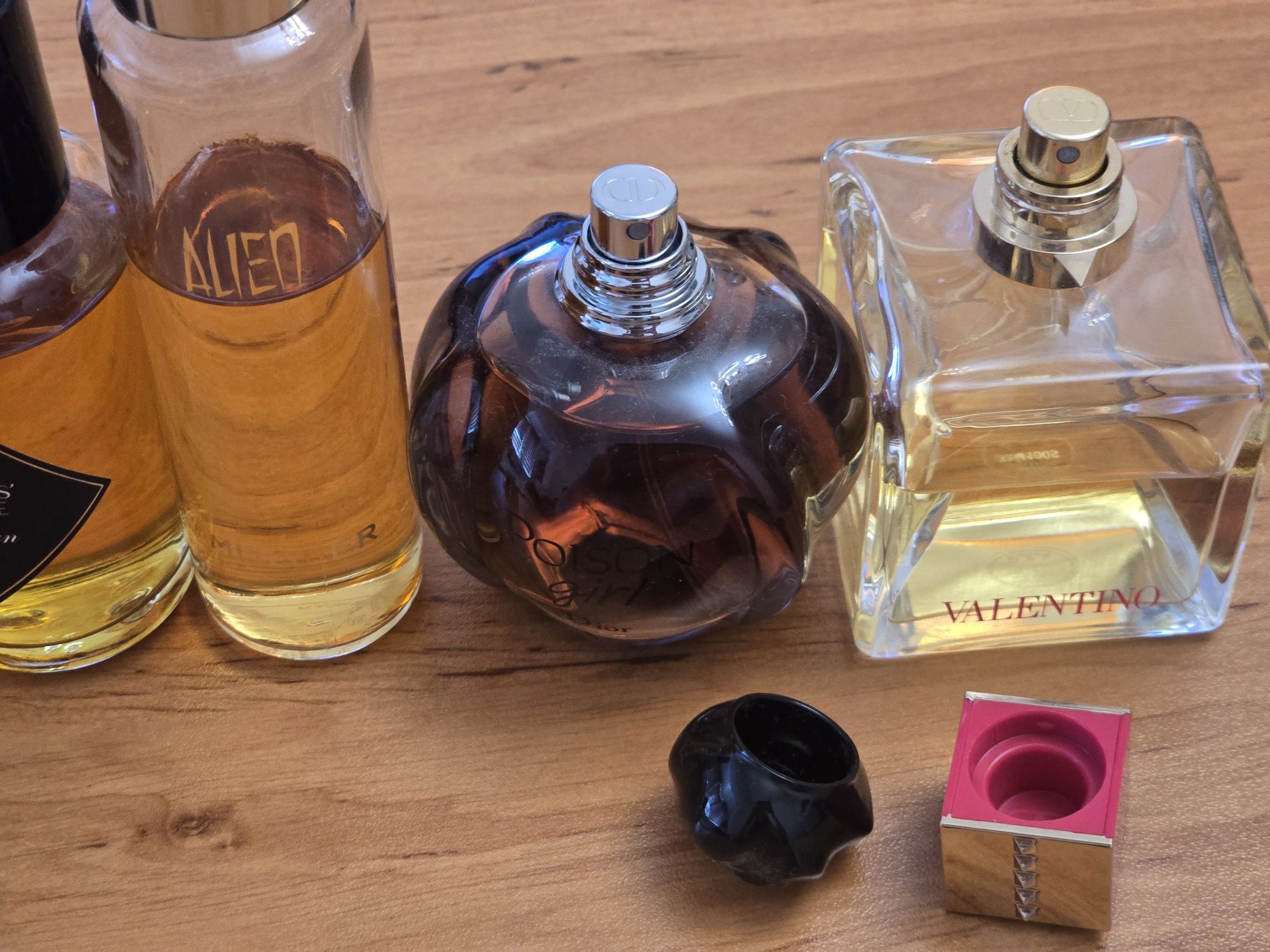 Оригинални парфюми by Kilian , Dior , Valentino , Mugler