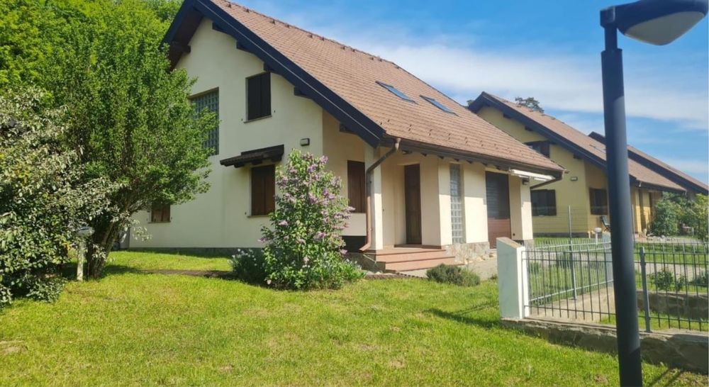 Se inchiriaza casa unifamiliala la 10 km de Bistrita