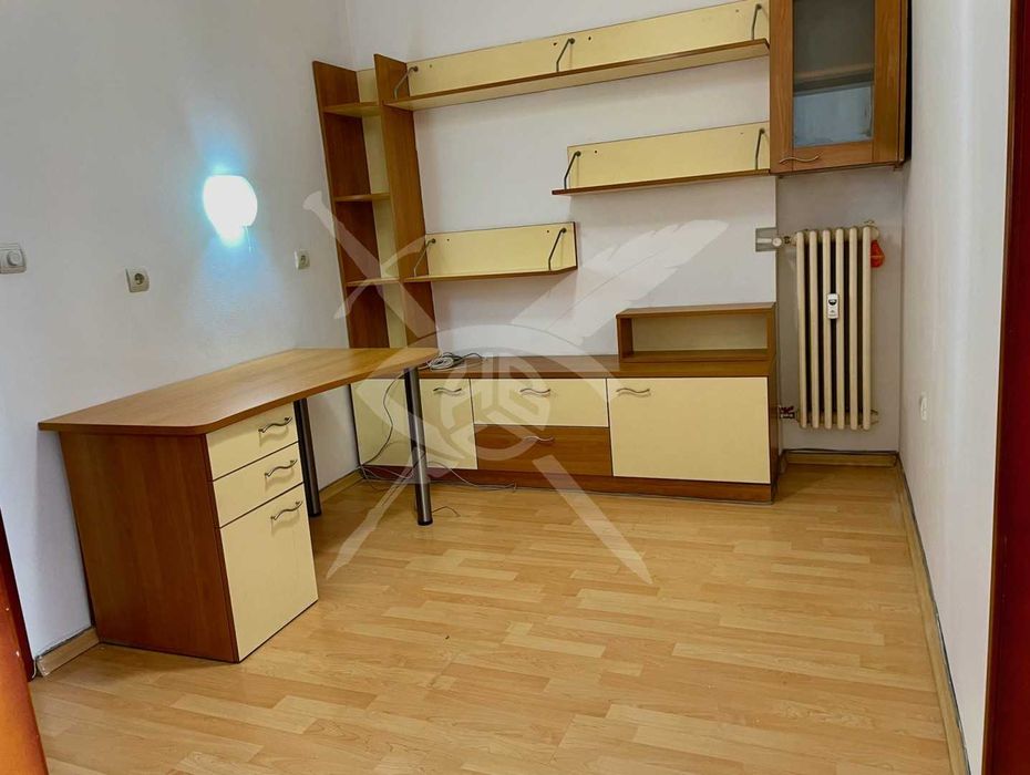 Дава се под наем Тристаен апартамент в София, Център - 77 кв.м за 747.66 € - Снимка #12