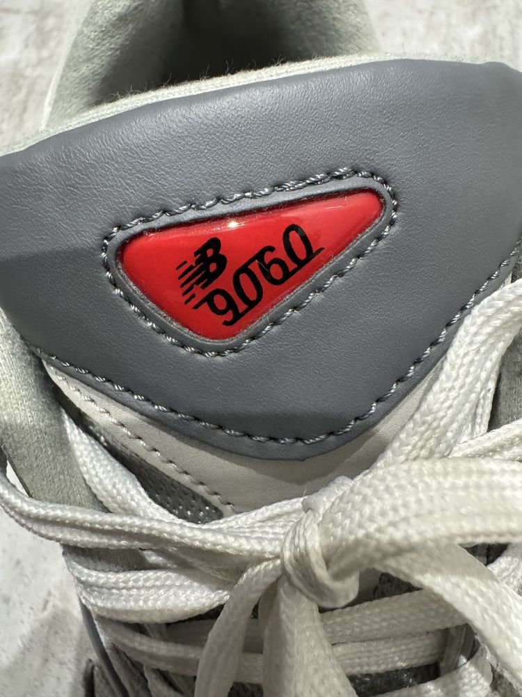 Нови New Balance 9060