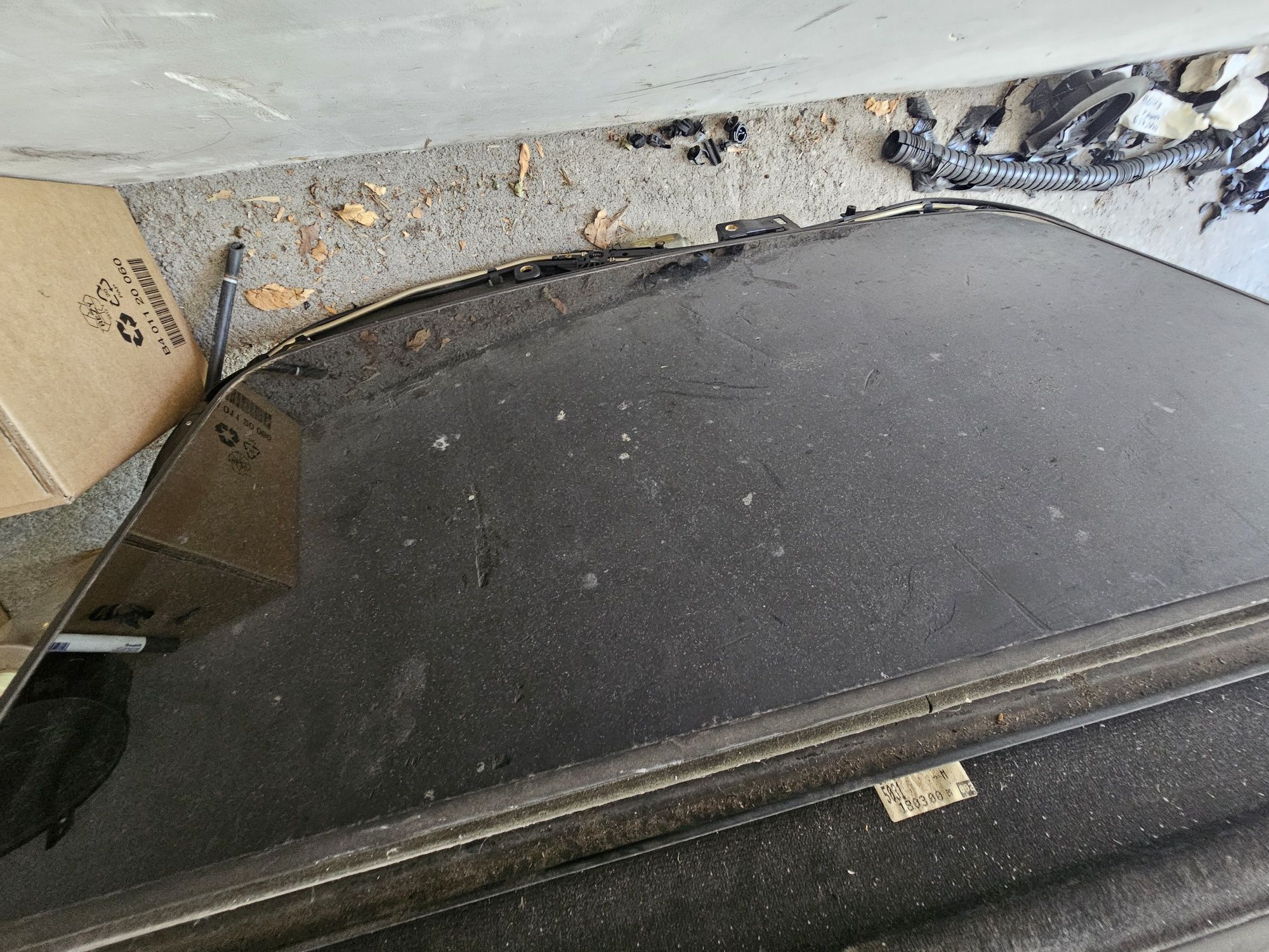 Люк за Peugeot 406