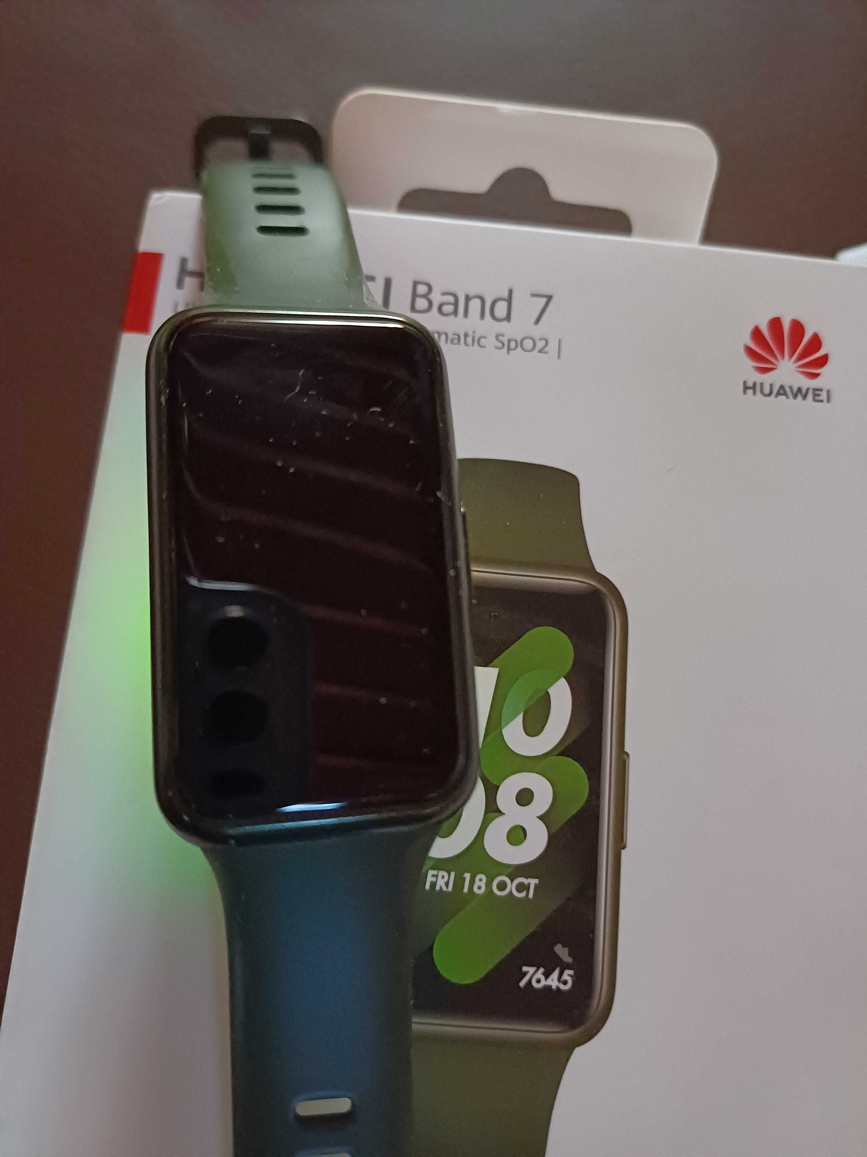 Смарт гривна Huawei band 7