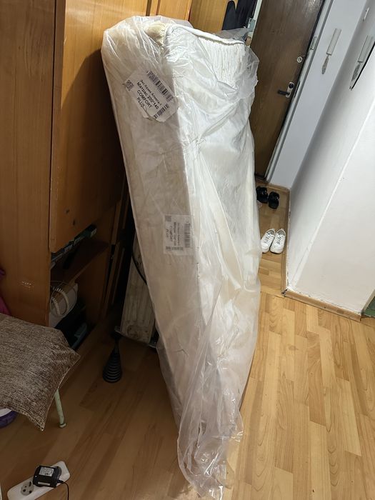 Продам матрас 200*140