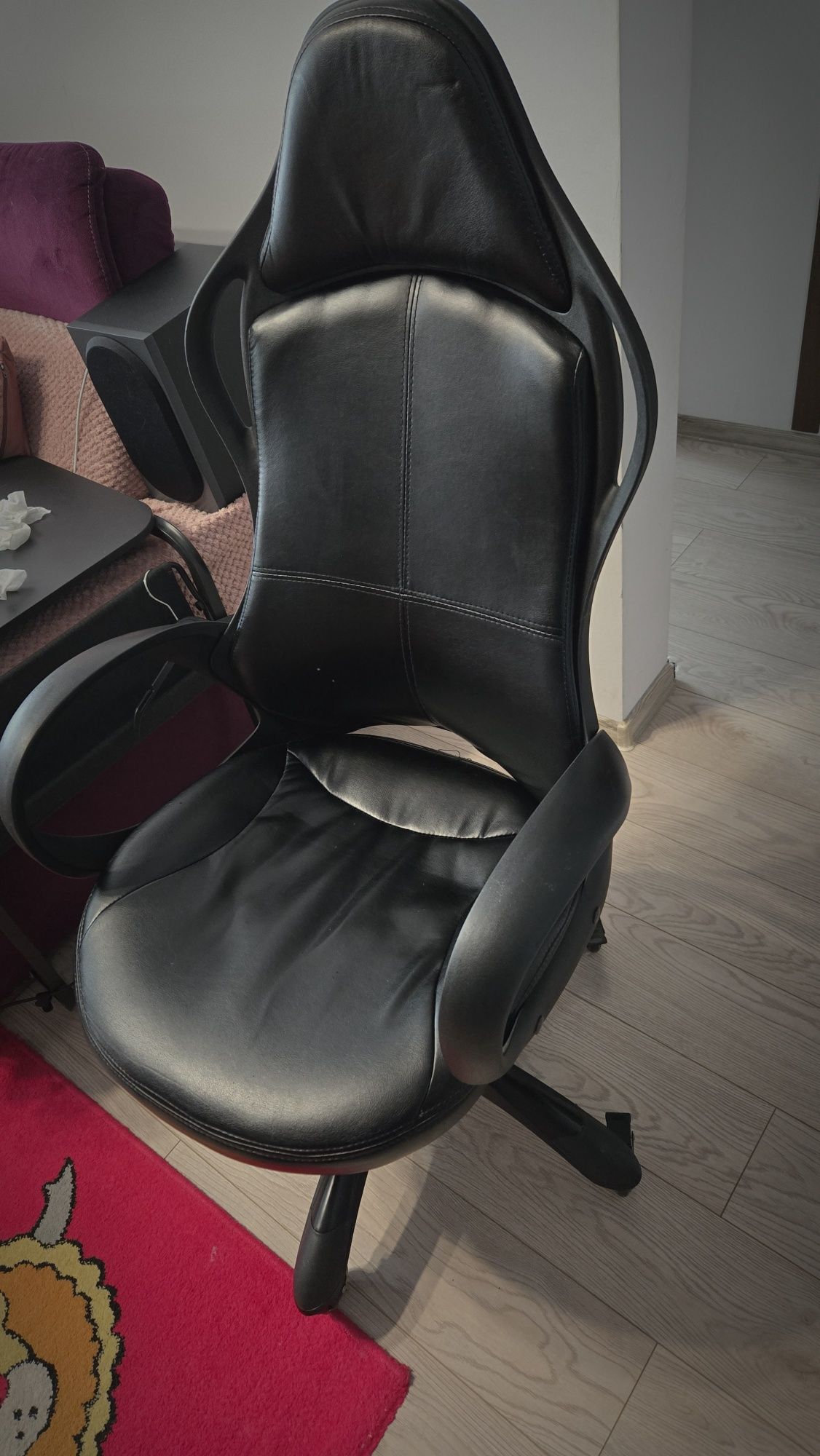 Scaun directorial US85 Le Mans PU, Negru