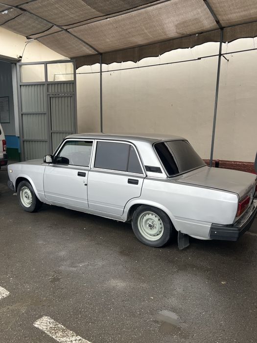 vaz 2107 Sotiladi 2011