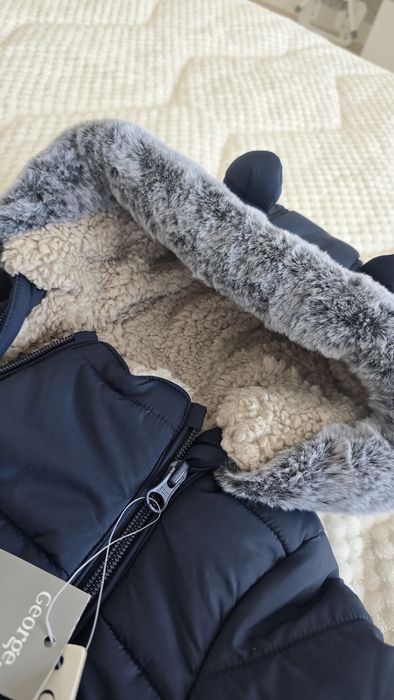 Космонавт George