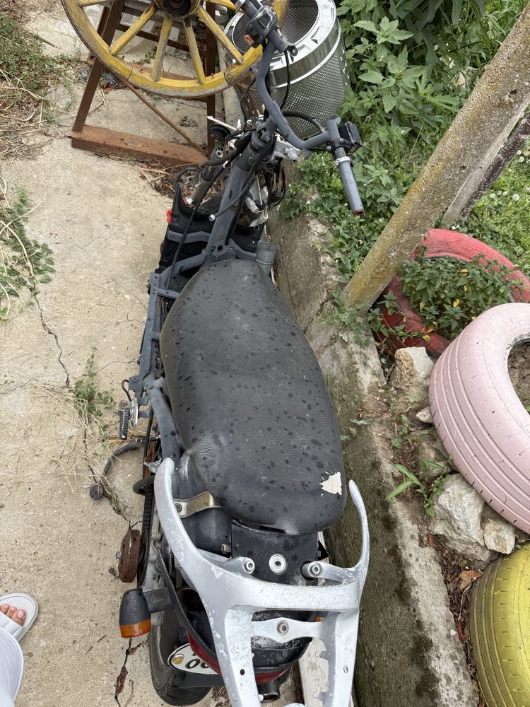 Китайски скутер, не пали ! Kymco